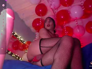 Robinsonbaker Chaturbate stream image from February 18, 2025