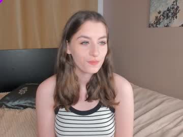 Wowshumm Chaturbate stream image from February 18, 2025