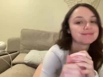 Xoxo_Roseee Chaturbate stream image from February 18, 2025