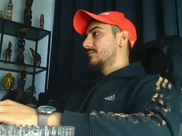 Andrewbanner Chaturbate stream image from February 18, 2025