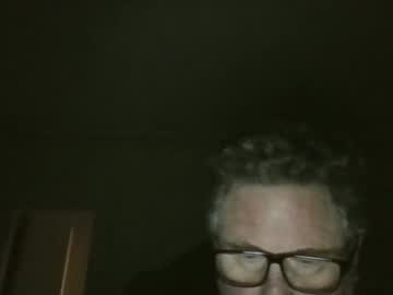 Bluemoose70 Chaturbate stream image from February 18, 2025