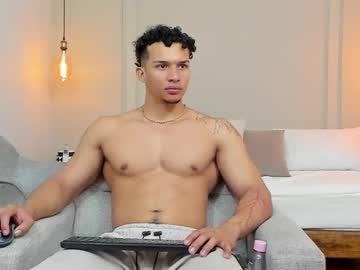 Dominick_Star Chaturbate stream image from February 18, 2025
