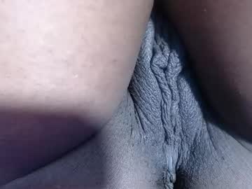 Mamy02 Chaturbate stream image from February 18, 2025