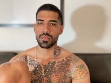 Myke_Esthetic Chaturbate stream image from February 18, 2025