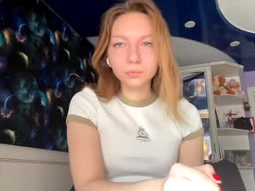 Odelynaherrin Chaturbate stream image from February 18, 2025