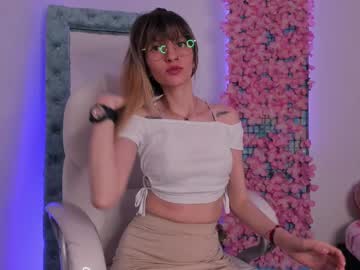 Summer_Sweet_22 Chaturbate stream image from February 18, 2025