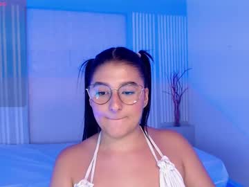 Elararose0 Chaturbate stream image from February 18, 2025