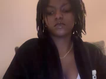 Kneelforherrr Chaturbate stream image from February 18, 2025