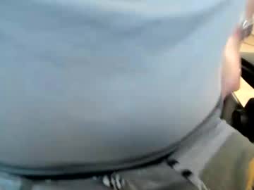 Mnmassive Chaturbate stream image from February 18, 2025