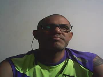 Retlam37 Chaturbate stream image from February 18, 2025