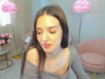 Shysasshy Chaturbate stream image from February 18, 2025