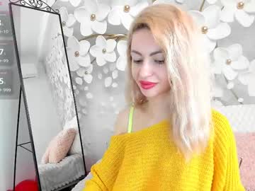 Luvsunshinee Chaturbate stream image from February 18, 2025