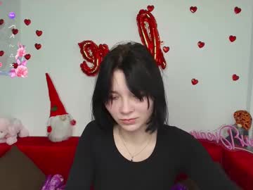 Nikolreedy Chaturbate stream image from February 18, 2025