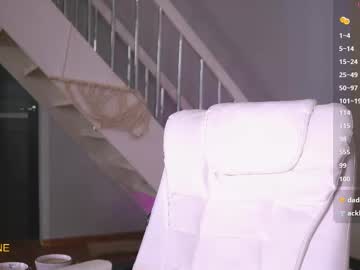 Sweetkira555 Chaturbate stream image from February 18, 2025