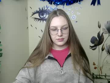 Raspberry0101 Chaturbate stream image from February 18, 2025