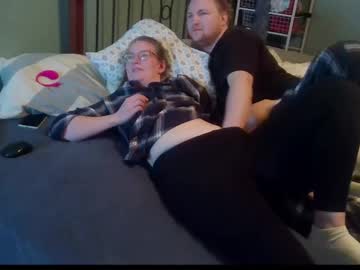 Couples90s Chaturbate stream image from February 18, 2025