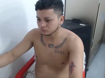 Juanmontoya20 Chaturbate stream image from February 18, 2025