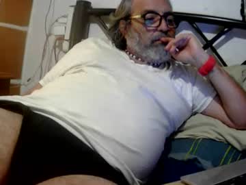 Kausername Chaturbate stream image from February 18, 2025