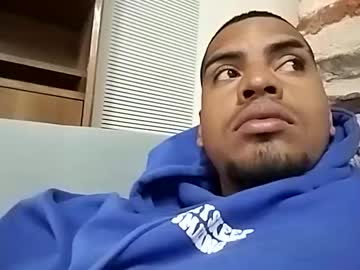 Kendo040523 Chaturbate stream image from February 18, 2025