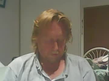Theredsnail Chaturbate stream image from February 18, 2025