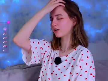 Elvahance Chaturbate stream image from February 18, 2025