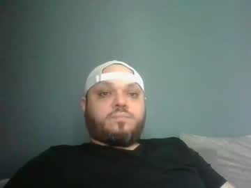 Glusgan Chaturbate stream image from February 18, 2025