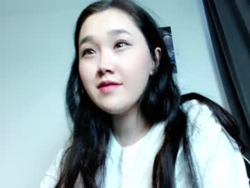 Jennatyan Chaturbate stream image from February 18, 2025