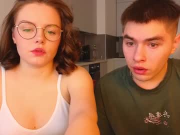 Tenderlovesss Chaturbate stream image from February 18, 2025