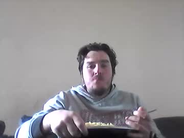 Bloodygold13 Chaturbate stream image from February 18, 2025