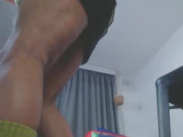 Bottommlad Chaturbate stream image from February 18, 2025