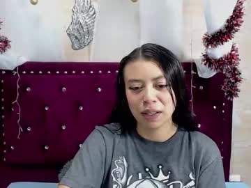 Clhoedeep Chaturbate stream image from February 18, 2025