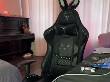 Urmissalice Chaturbate stream image from February 18, 2025