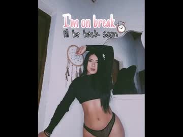 Victoria_Lathum Chaturbate stream image from February 18, 2025