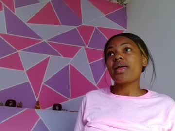 Ebony_Alika Chaturbate stream image from February 18, 2025