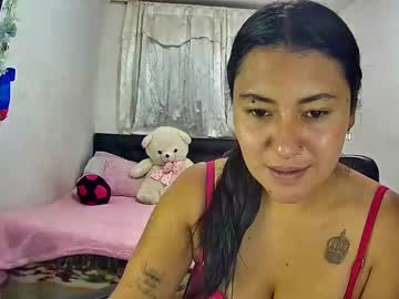Emily_Caylin Chaturbate stream image from February 18, 2025