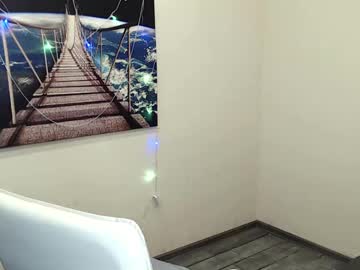 Erikagavin Chaturbate stream image from February 18, 2025