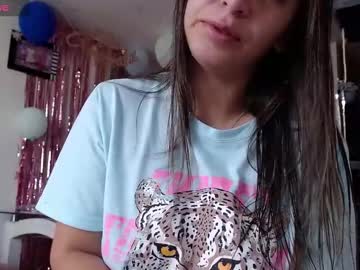 Kattie_Love Chaturbate stream image from February 18, 2025