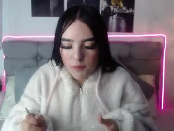Lyane_Xx Chaturbate stream image from February 18, 2025