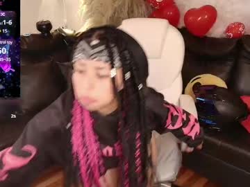 Nahia111 Chaturbate stream image from February 18, 2025