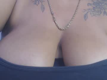 Orianahorny69 Chaturbate stream image from February 18, 2025