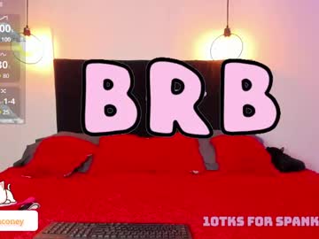 Saraa_A19 Chaturbate stream image from February 18, 2025