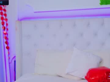Taahiraarabian Chaturbate stream image from February 18, 2025