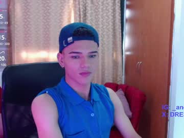 Adonis_Lovely Chaturbate stream image from February 18, 2025