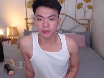 Asiancock302816 Chaturbate stream image from February 18, 2025