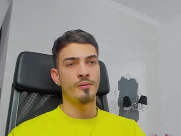 Brandontatex Chaturbate stream image from February 18, 2025