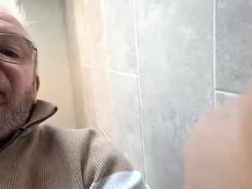 Justenjoyingurcompany Chaturbate stream image from February 18, 2025