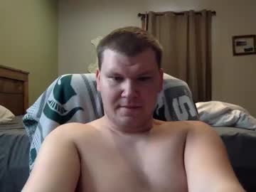 Mrlongm8 Chaturbate stream image from February 18, 2025