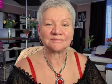 Roxana_Brooks Chaturbate stream image from February 18, 2025