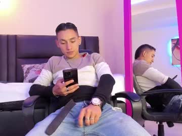 Vince_Parker Chaturbate stream image from February 18, 2025