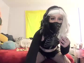 Dcomp777 Chaturbate stream image from February 18, 2025